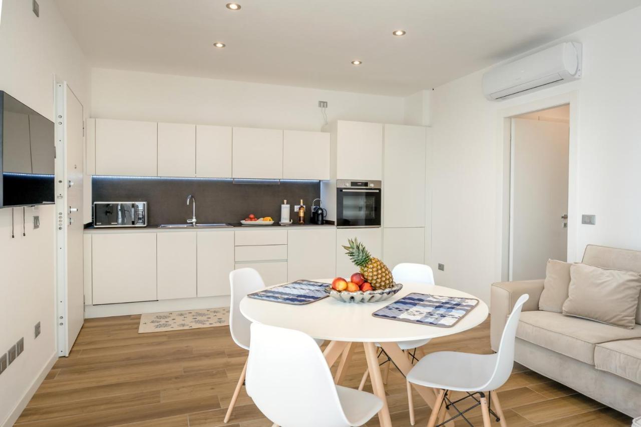 Ferrari Apartments Ponente Caorle Eksteriør bilde