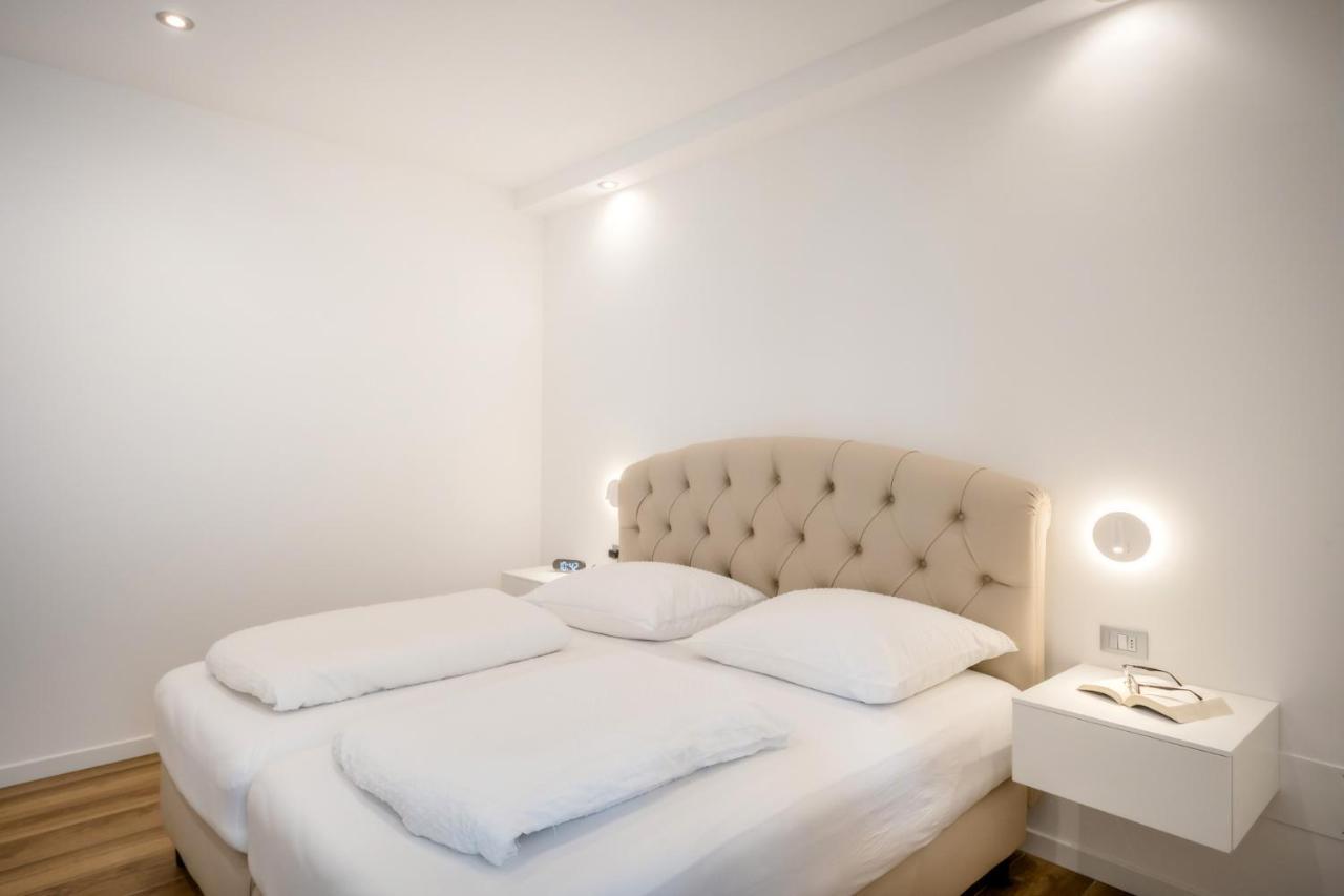 Ferrari Apartments Ponente Caorle Eksteriør bilde